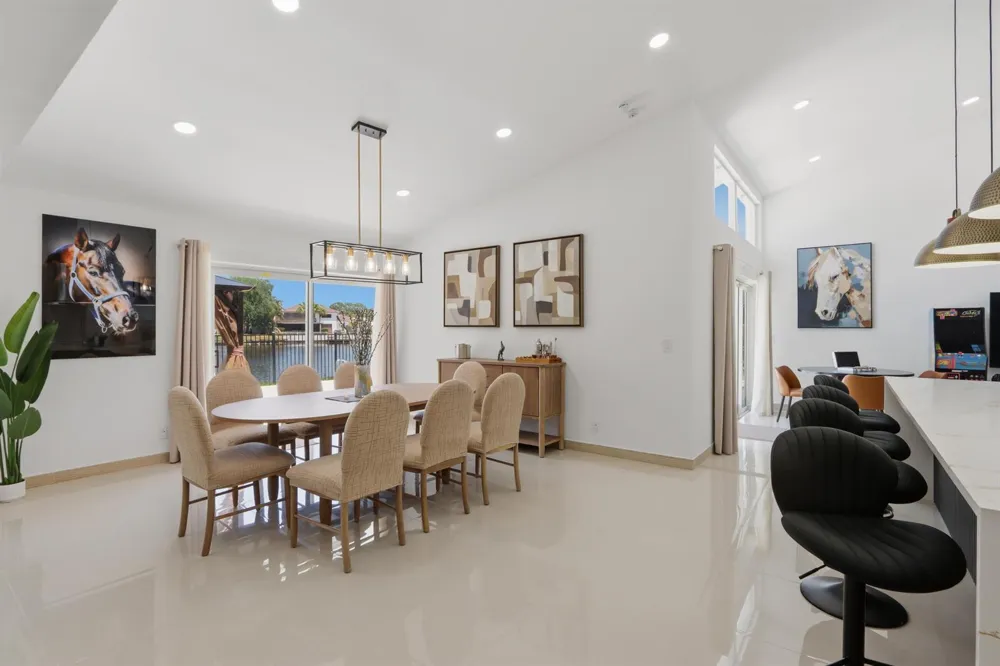 12725 KINGSWAY ROAD Wellington, FL 33414