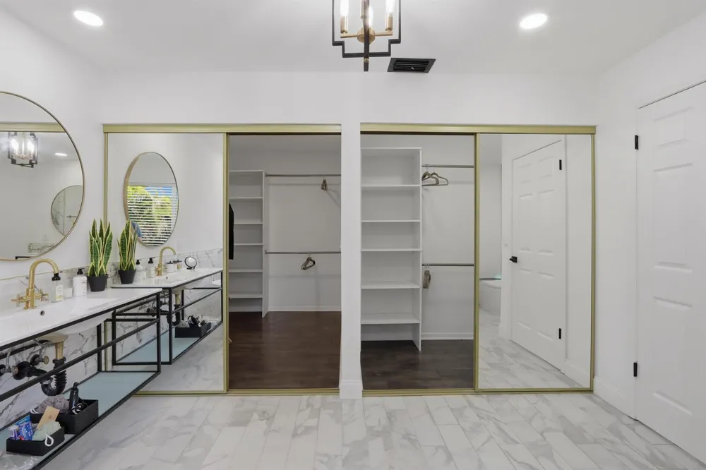 12725 KINGSWAY ROAD Wellington, FL 33414