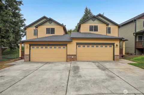 2219 NE 137th Court