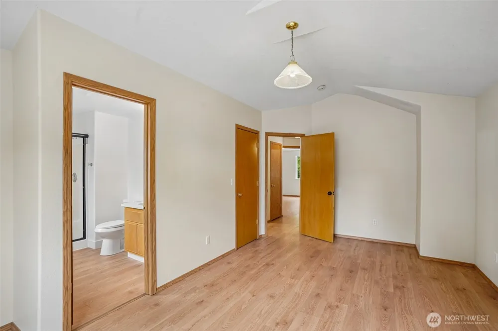 2219 NE 137th Court Vancouver, WA 98684