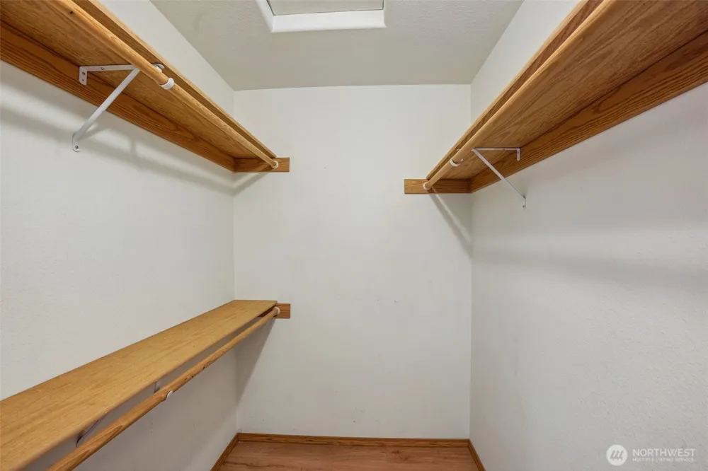 2219 NE 137th Court Vancouver, WA 98684