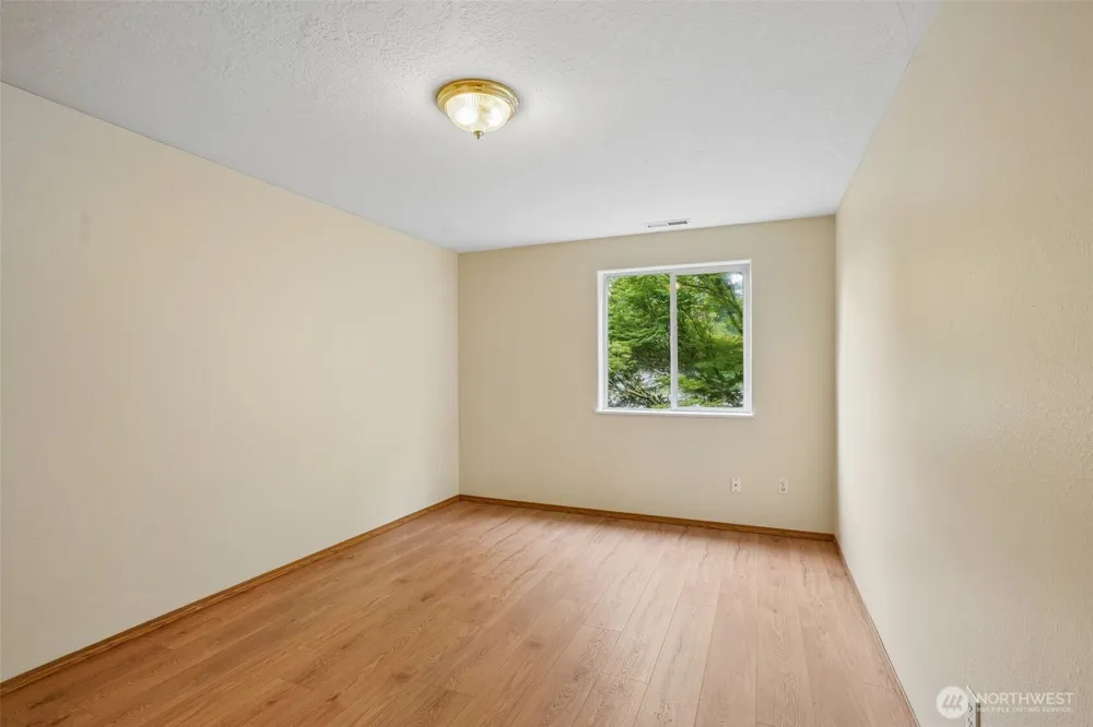 2219 NE 137th Court Vancouver, WA 98684