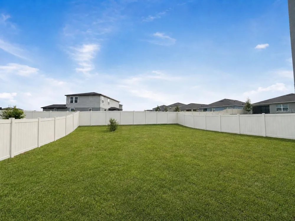 1117 GRIFFON AVENUE Lake Alfred, FL 33850