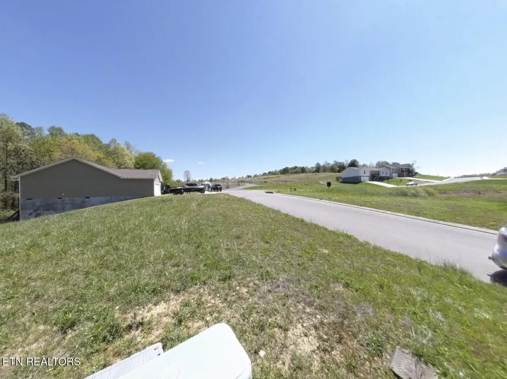 4 Brookstone Heights Lane Dayton, TN 37321