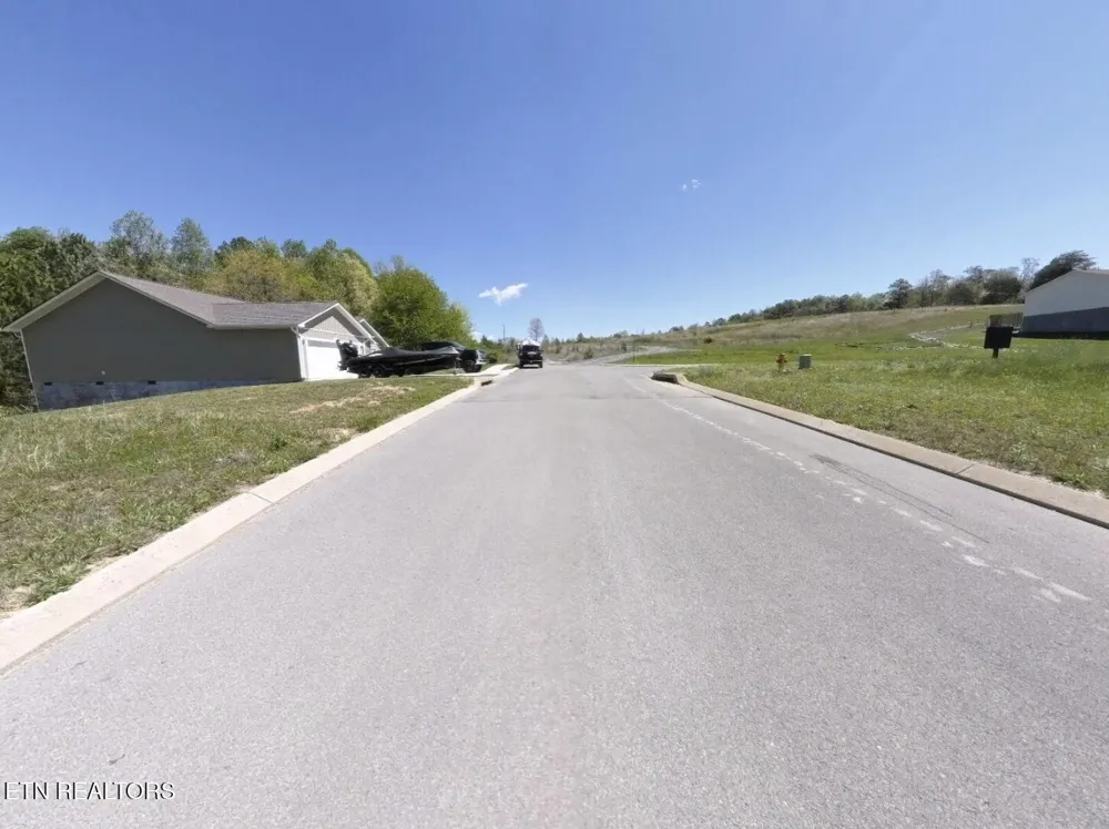4 Brookstone Heights Lane Dayton, TN 37321
