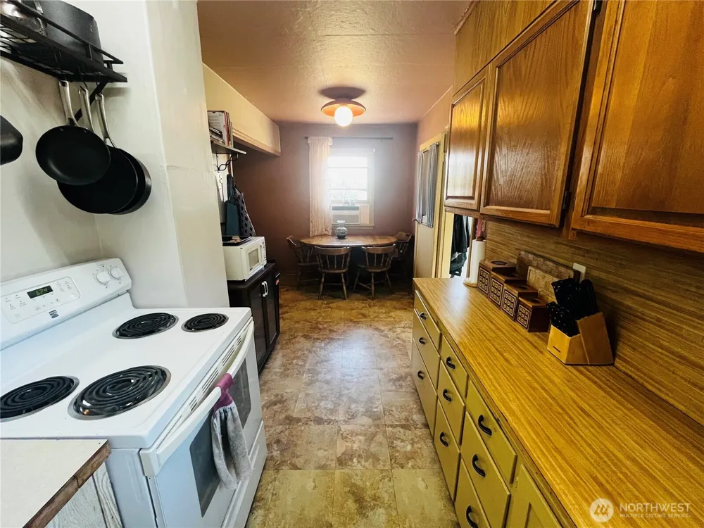 714 E Tietan Walla Walla, WA 99362