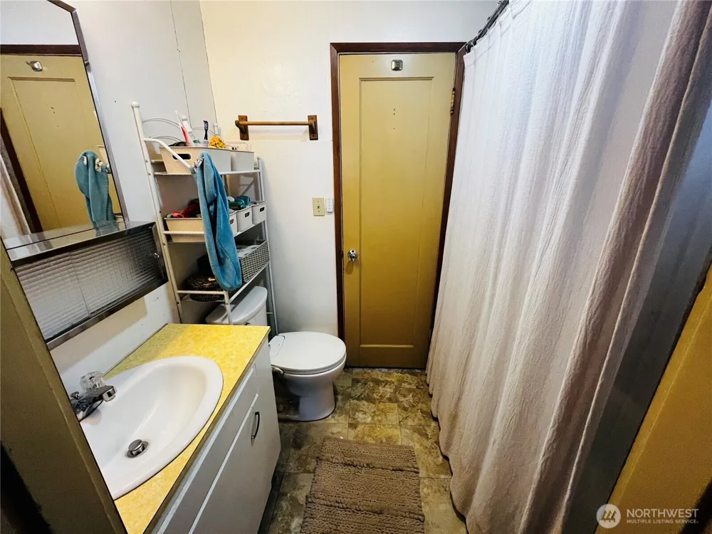 714 E Tietan Walla Walla, WA 99362