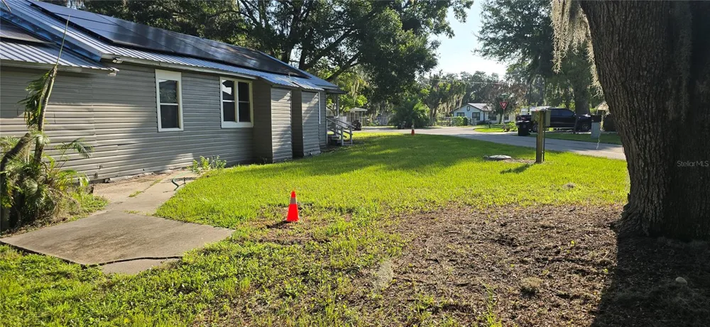 318 CHESNEY BLVD Frostproof, FL 33843