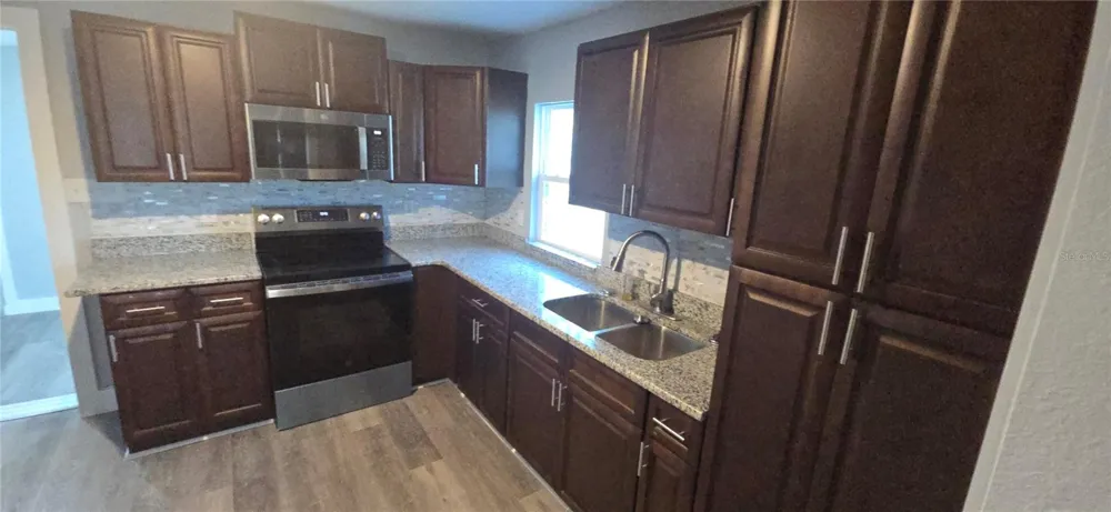 318 CHESNEY BLVD Frostproof, FL 33843