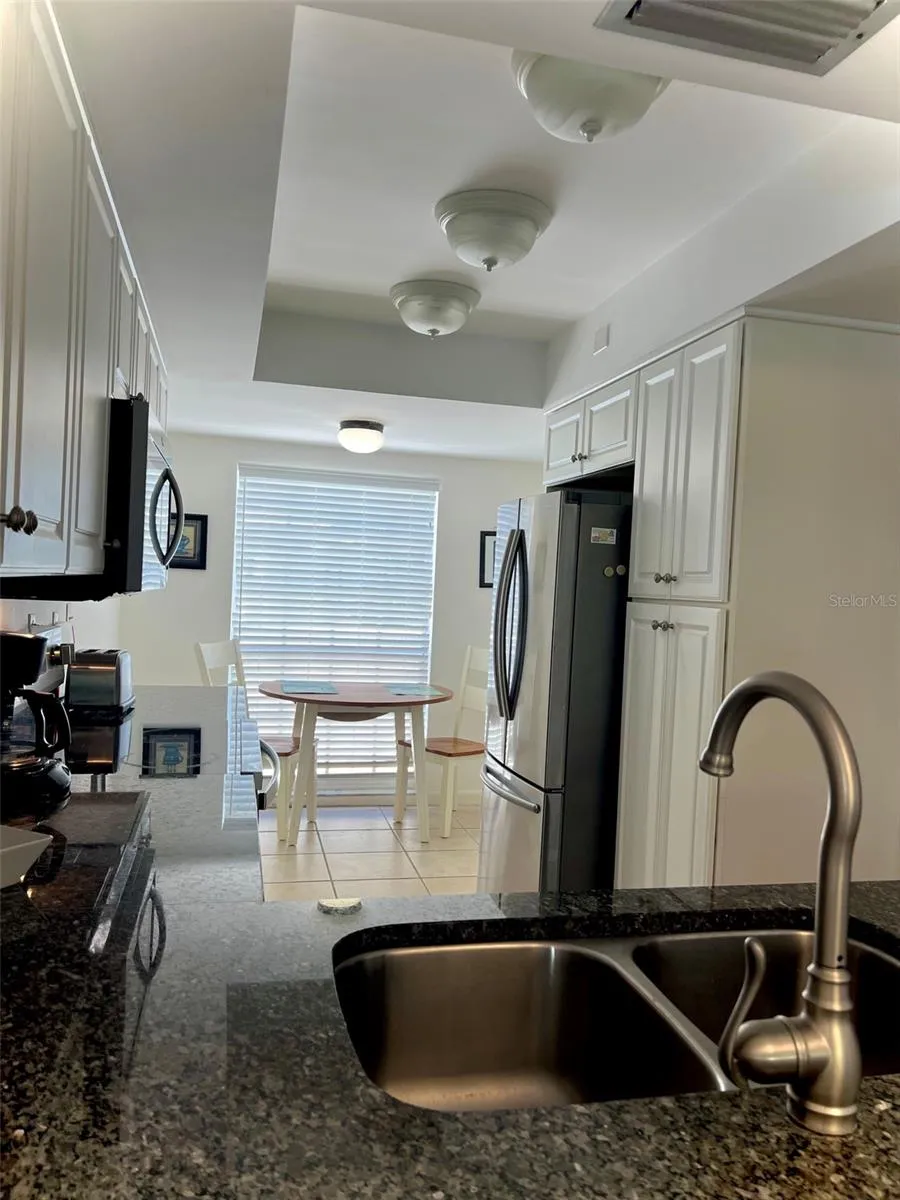 5242 WEDGEWOOD LANE #62 Sarasota, FL 34235