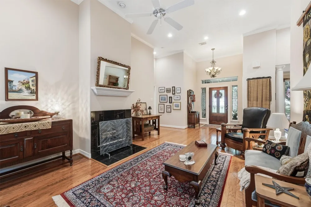 29910 Commons Superior Drive Huffman, TX 77336