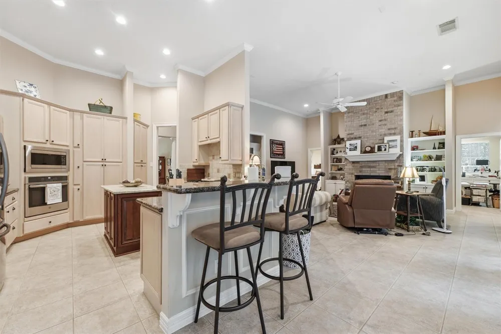 29910 Commons Superior Drive Huffman, TX 77336