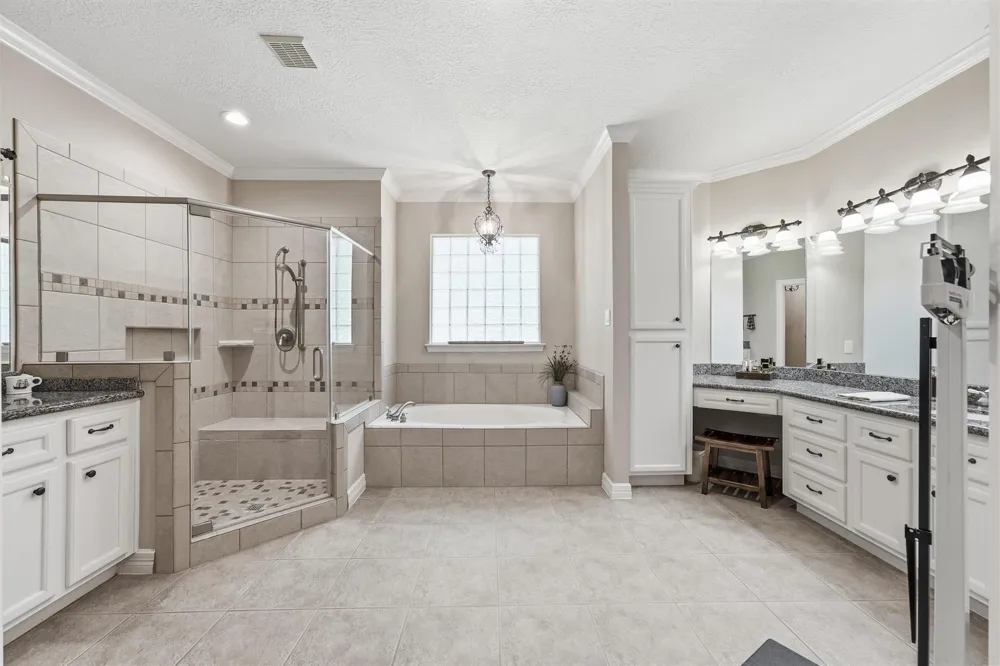 29910 Commons Superior Drive Huffman, TX 77336