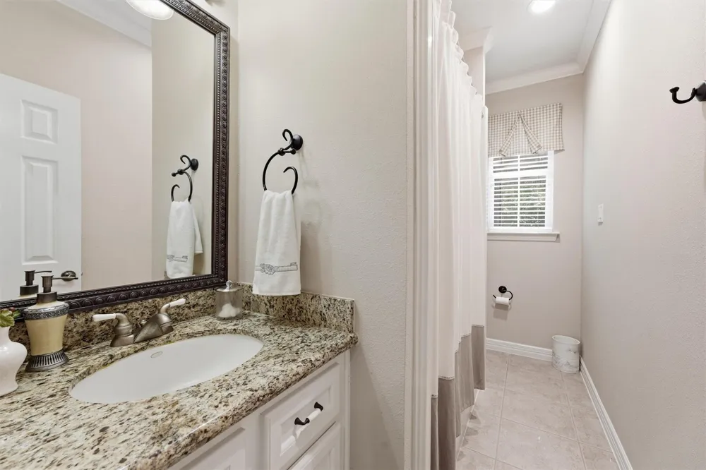 29910 Commons Superior Drive Huffman, TX 77336