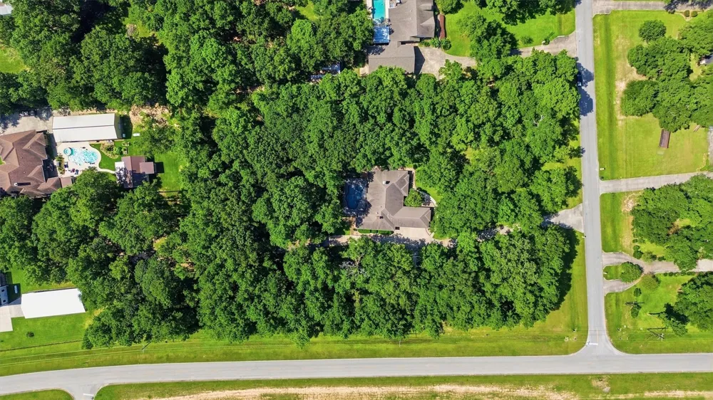 29910 Commons Superior Drive Huffman, TX 77336
