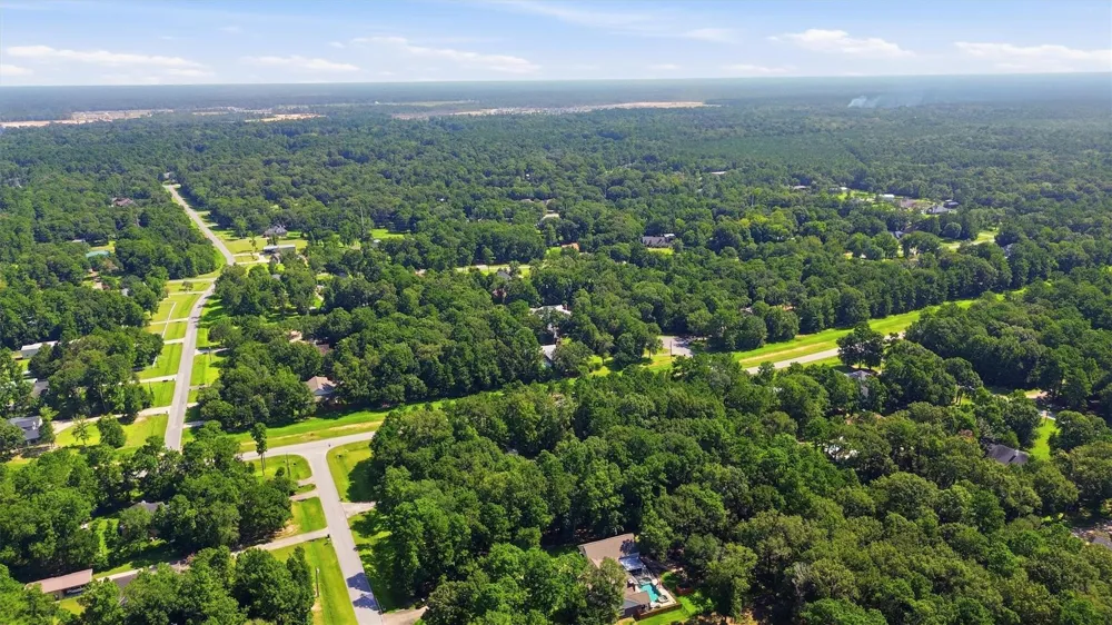 29910 Commons Superior Drive Huffman, TX 77336