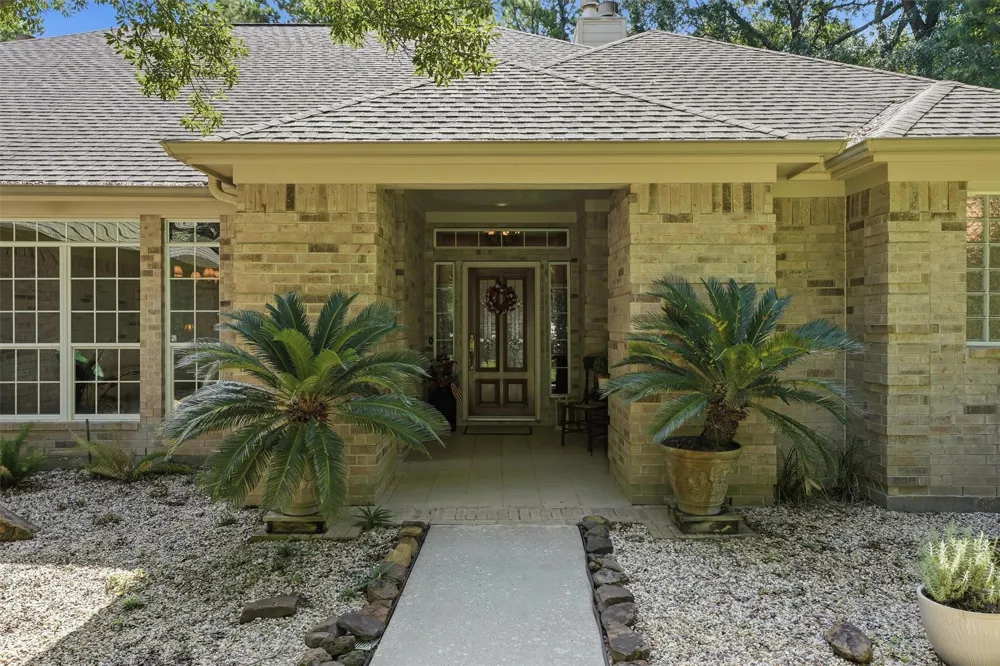 29910 Commons Superior Drive Huffman, TX 77336