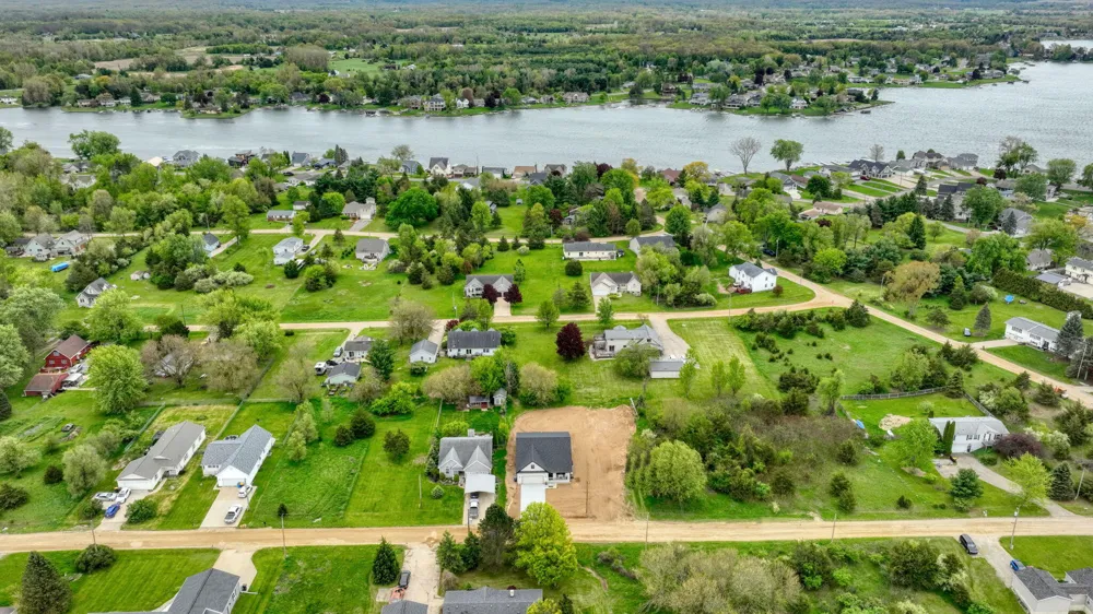 237 Ambler Drive Brooklyn, MI 49230