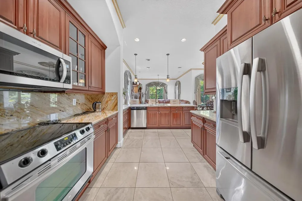 3686 NW 85th Terrace Cooper City, FL 33024