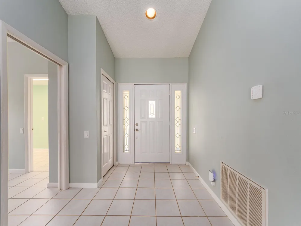 1612 MIDNIGHT PASS WAY Clearwater, FL 33765