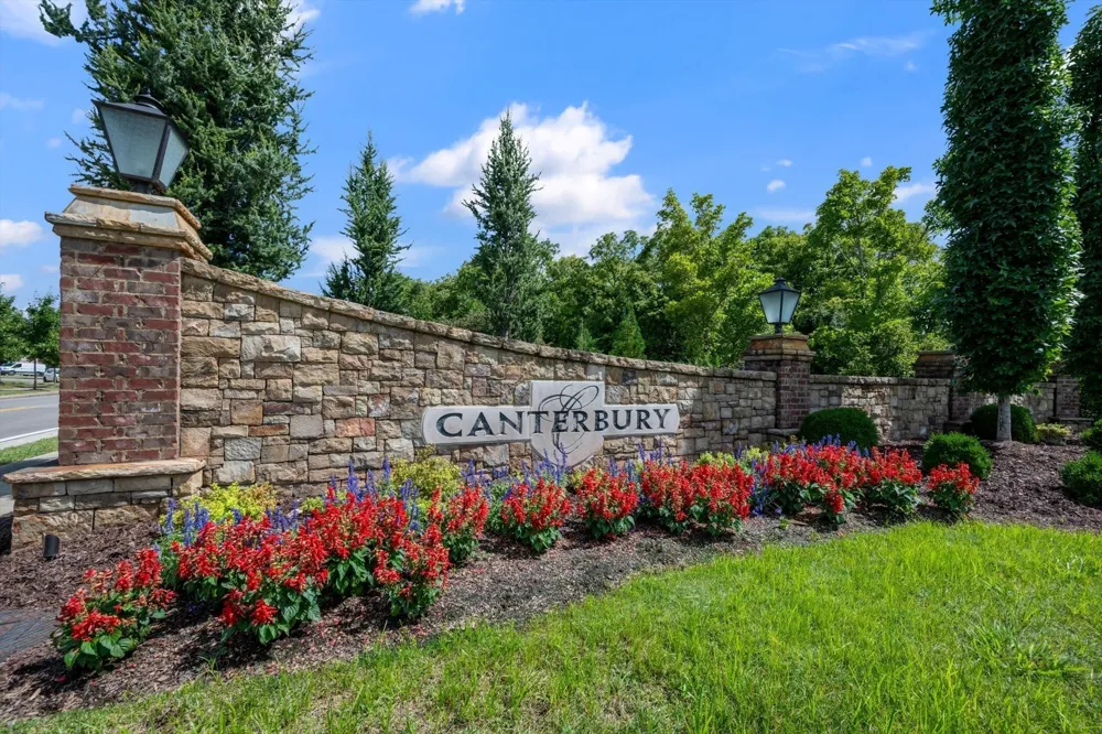 3008 Sassafras Ln Thompsons Station, TN 37179