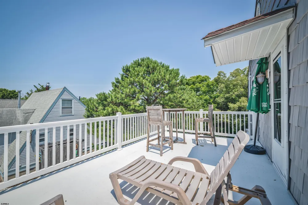 18 Pinewood Rd Road Cape May, NJ 08204