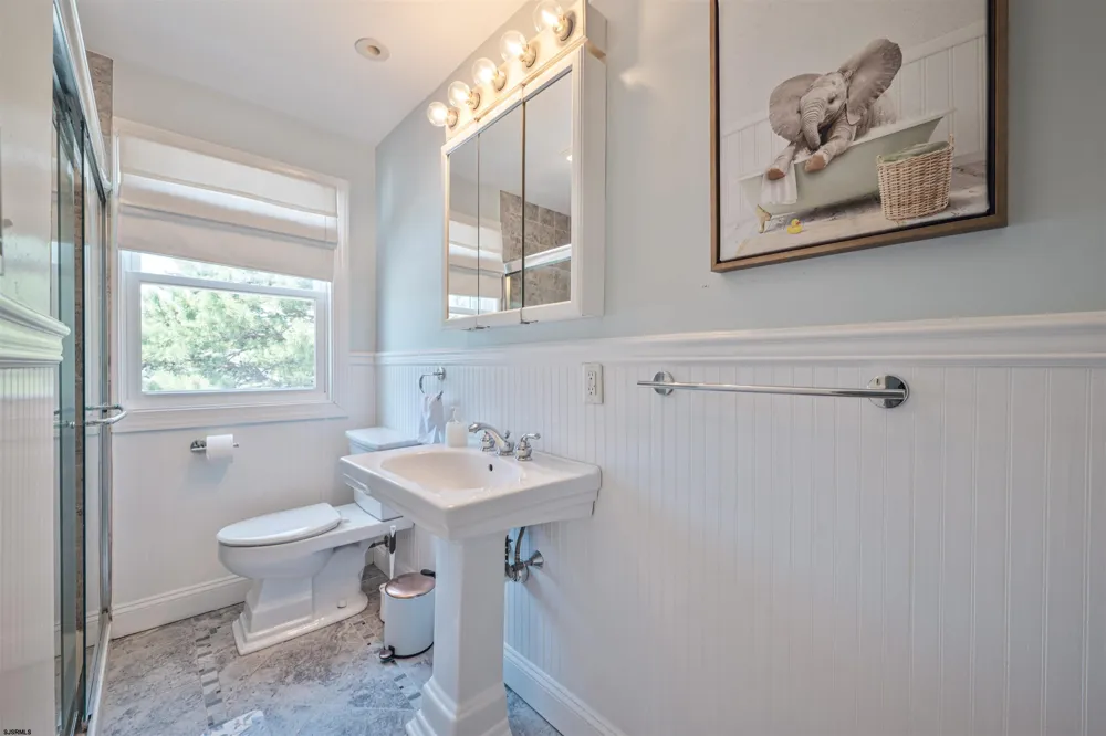 18 Pinewood Rd Road Cape May, NJ 08204