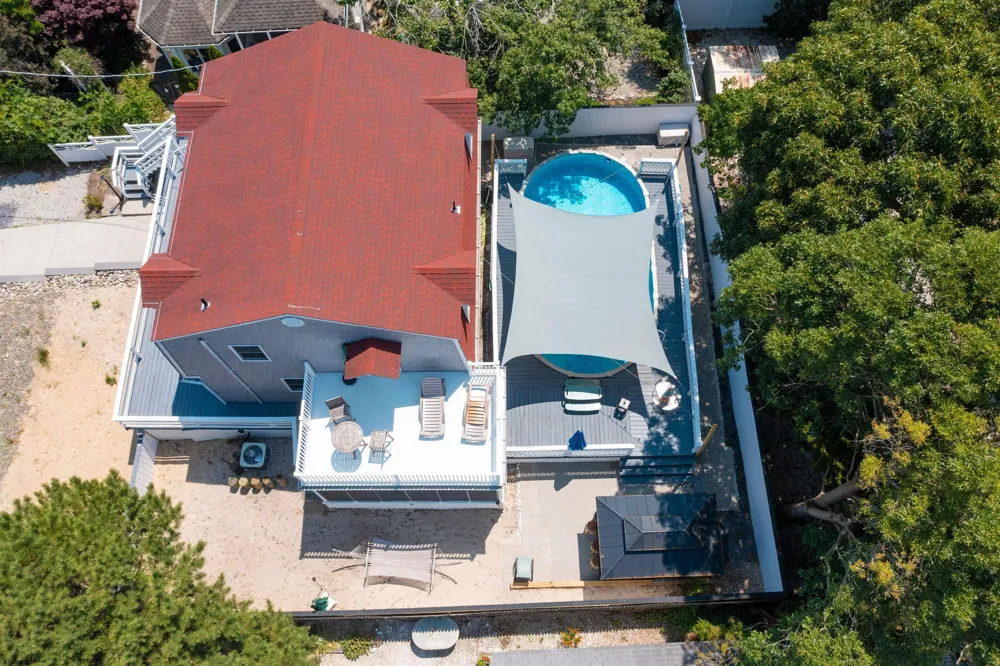 18 Pinewood Rd Road Cape May, NJ 08204