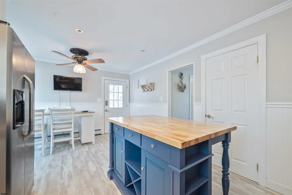 18 Pinewood Rd Road Cape May, NJ 08204