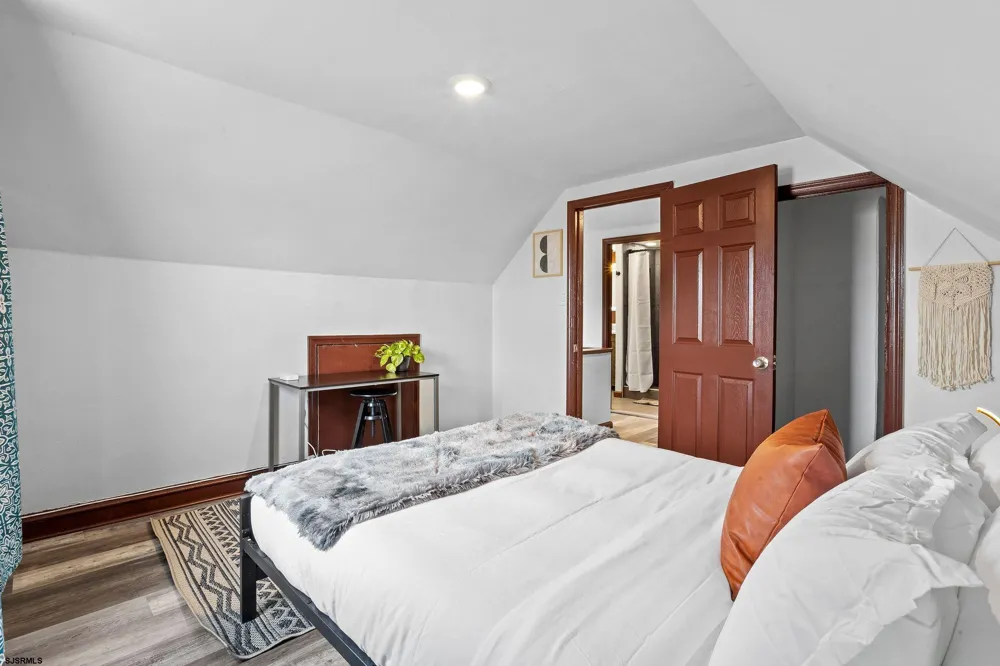 2114 Kuehnle Ave Venice Park, NJ 08401
