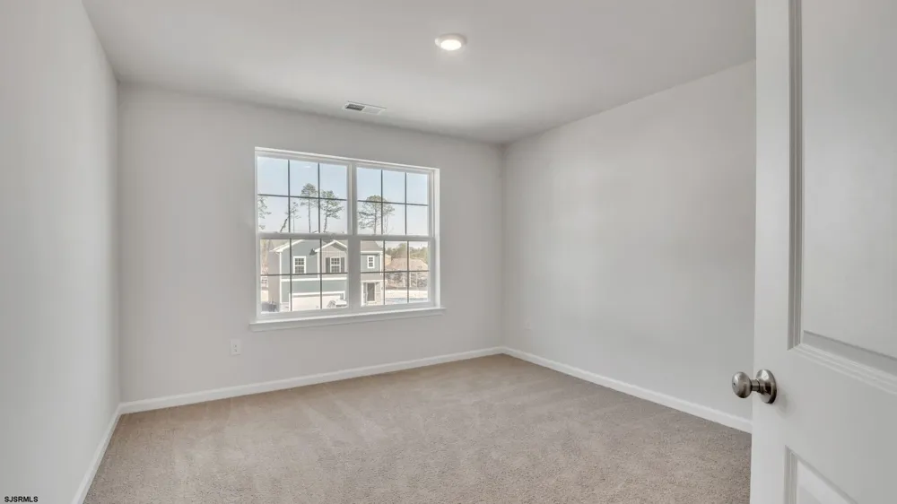 1011 New Road Linwood, NJ 08221