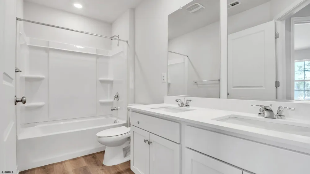 1011 New Road Linwood, NJ 08221