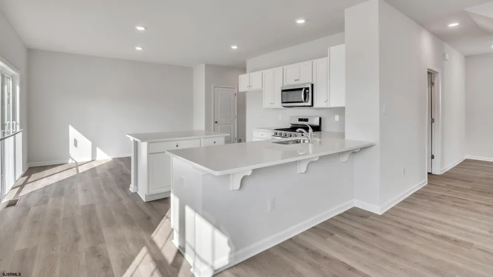 1011 New Road Linwood, NJ 08221