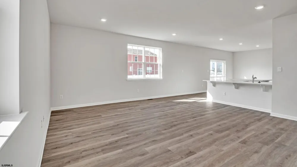1011 New Road Linwood, NJ 08221
