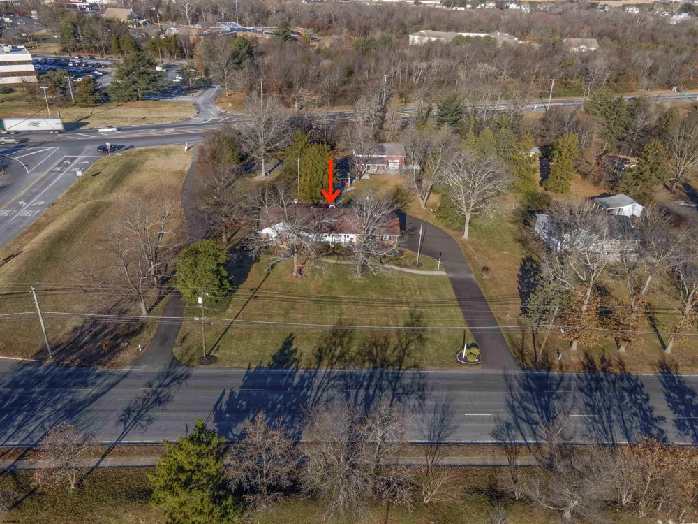 19 Middle Road Hammonton, NJ 08037