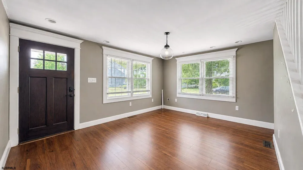 1205 Zion Road Northfield, NJ 08225