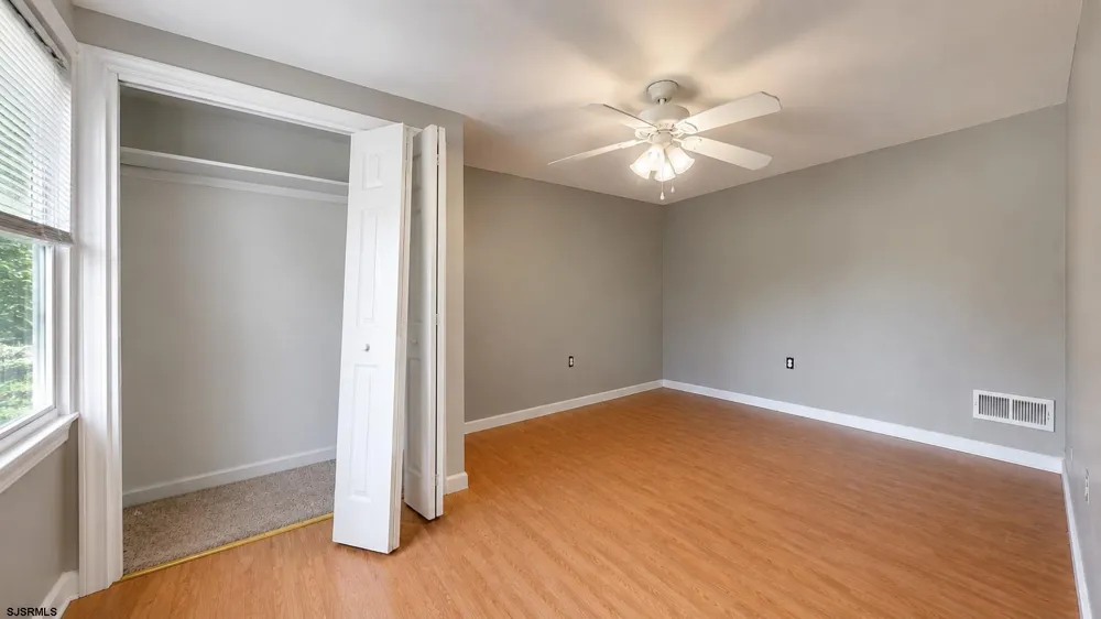 1205 Zion Road Northfield, NJ 08225