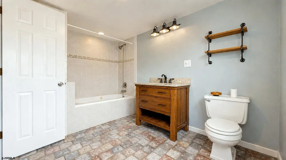 1205 Zion Road Northfield, NJ 08225