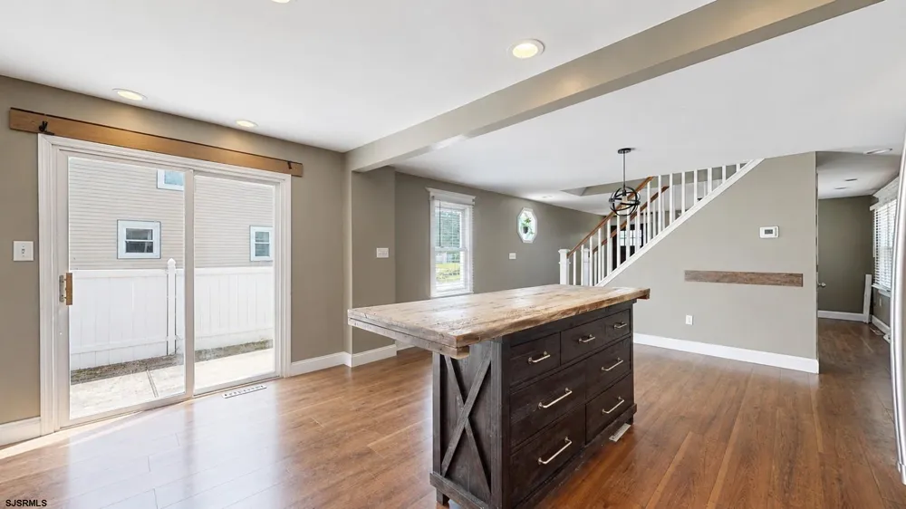 1205 Zion Road Northfield, NJ 08225