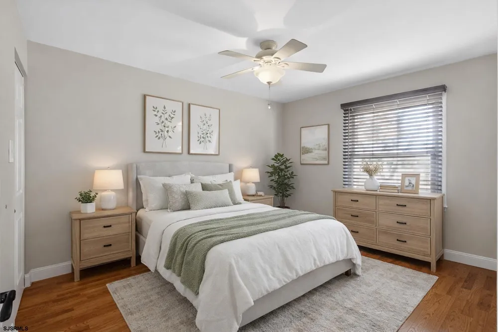10 E Curran Dr Absecon, NJ 08201