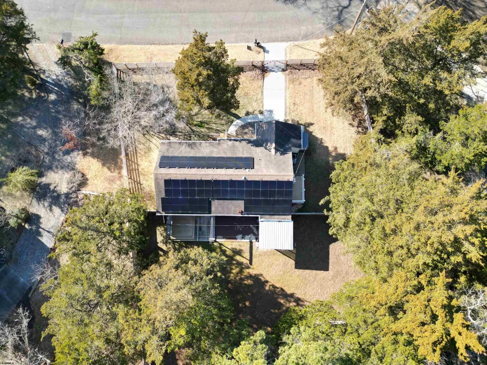 10 E Curran Dr Absecon, NJ 08201