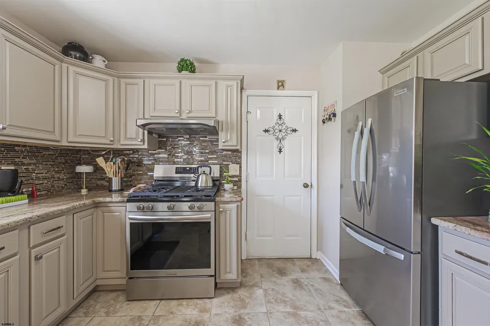 776 Fairview Ave Hammonton, NJ 08037