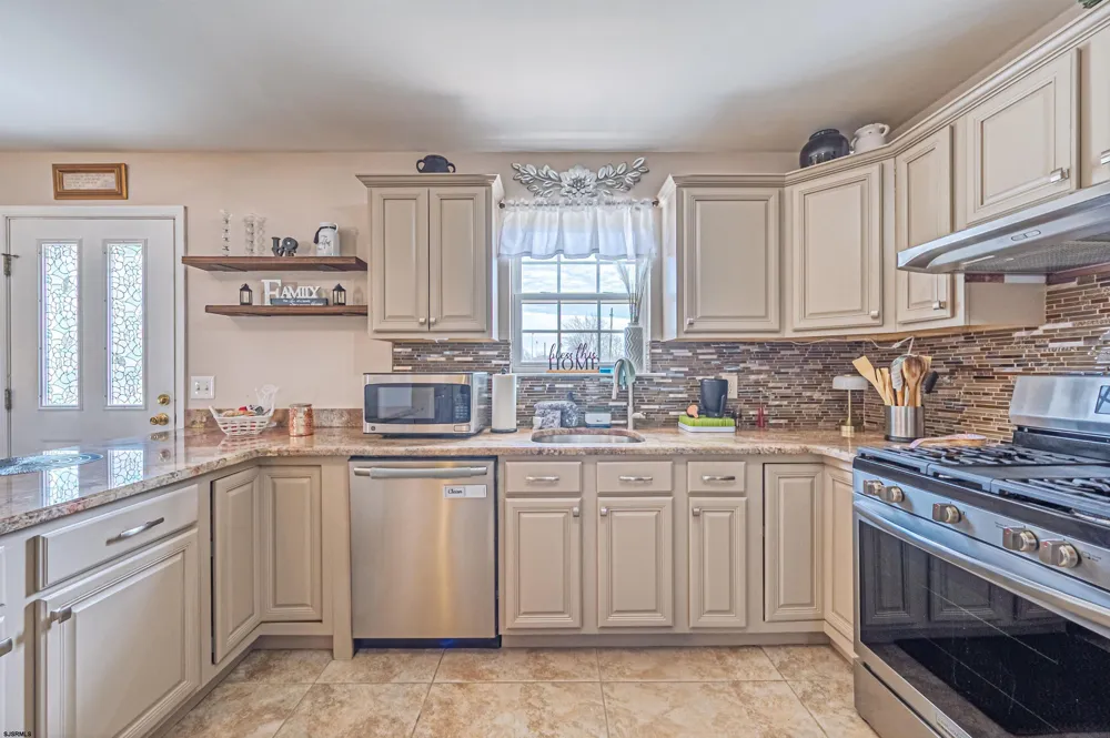 776 Fairview Ave Hammonton, NJ 08037
