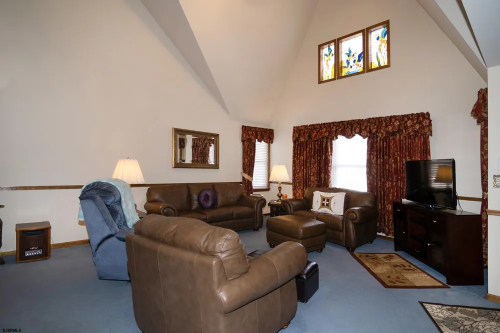 55 Taylor Ave Milmay, NJ 08340