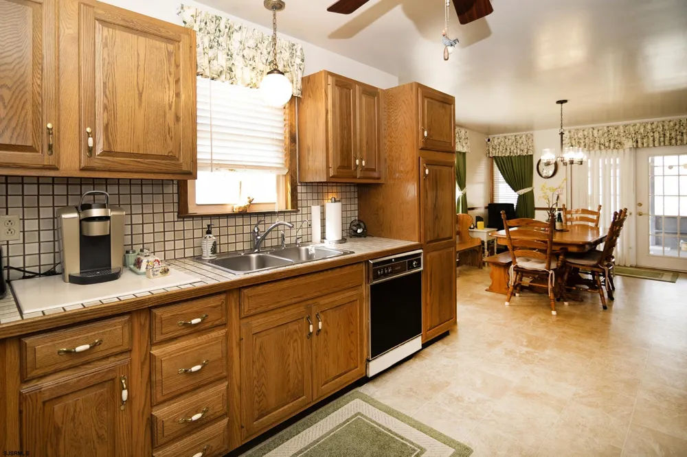 55 Taylor Ave Milmay, NJ 08340