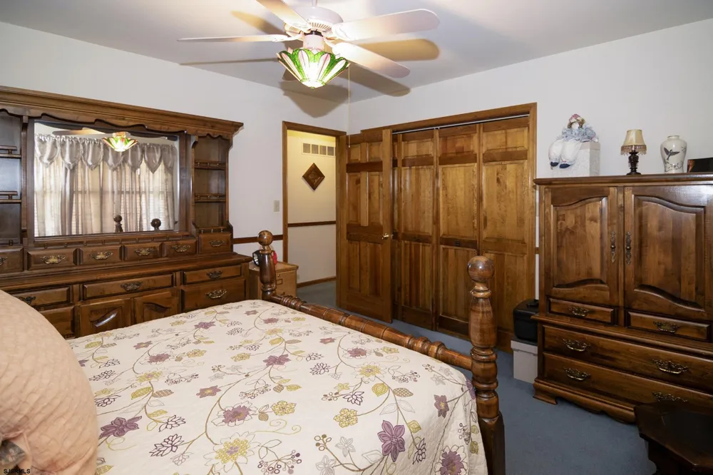 55 Taylor Ave Milmay, NJ 08340