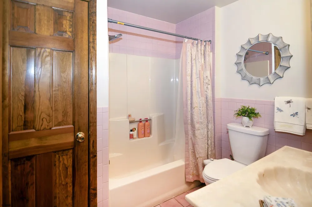55 Taylor Ave Milmay, NJ 08340