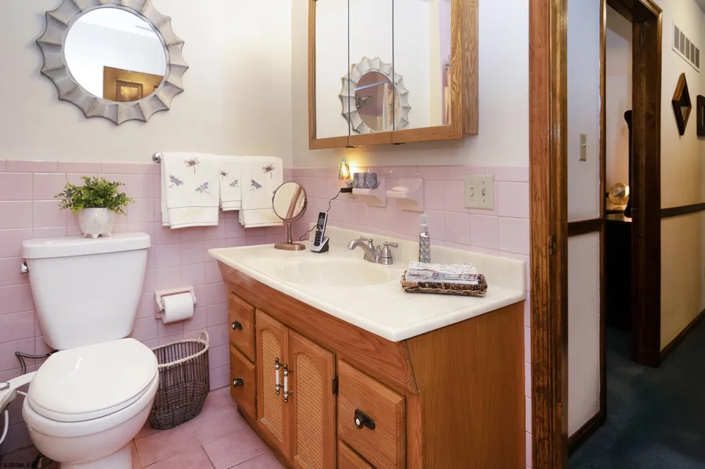 55 Taylor Ave Milmay, NJ 08340
