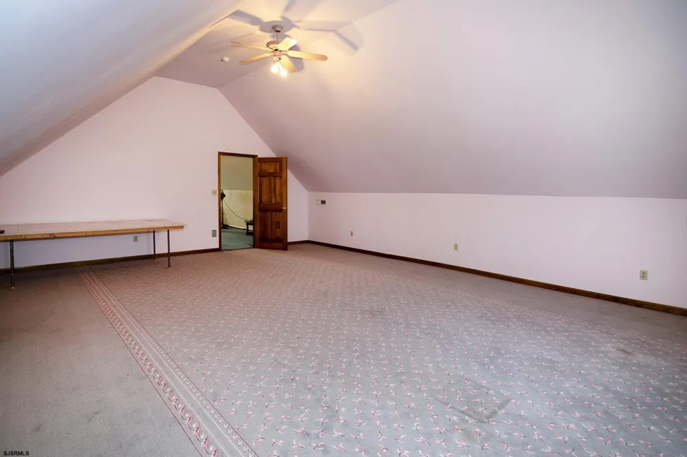 55 Taylor Ave Milmay, NJ 08340