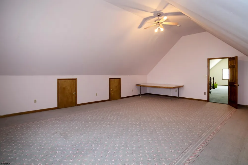 55 Taylor Ave Milmay, NJ 08340